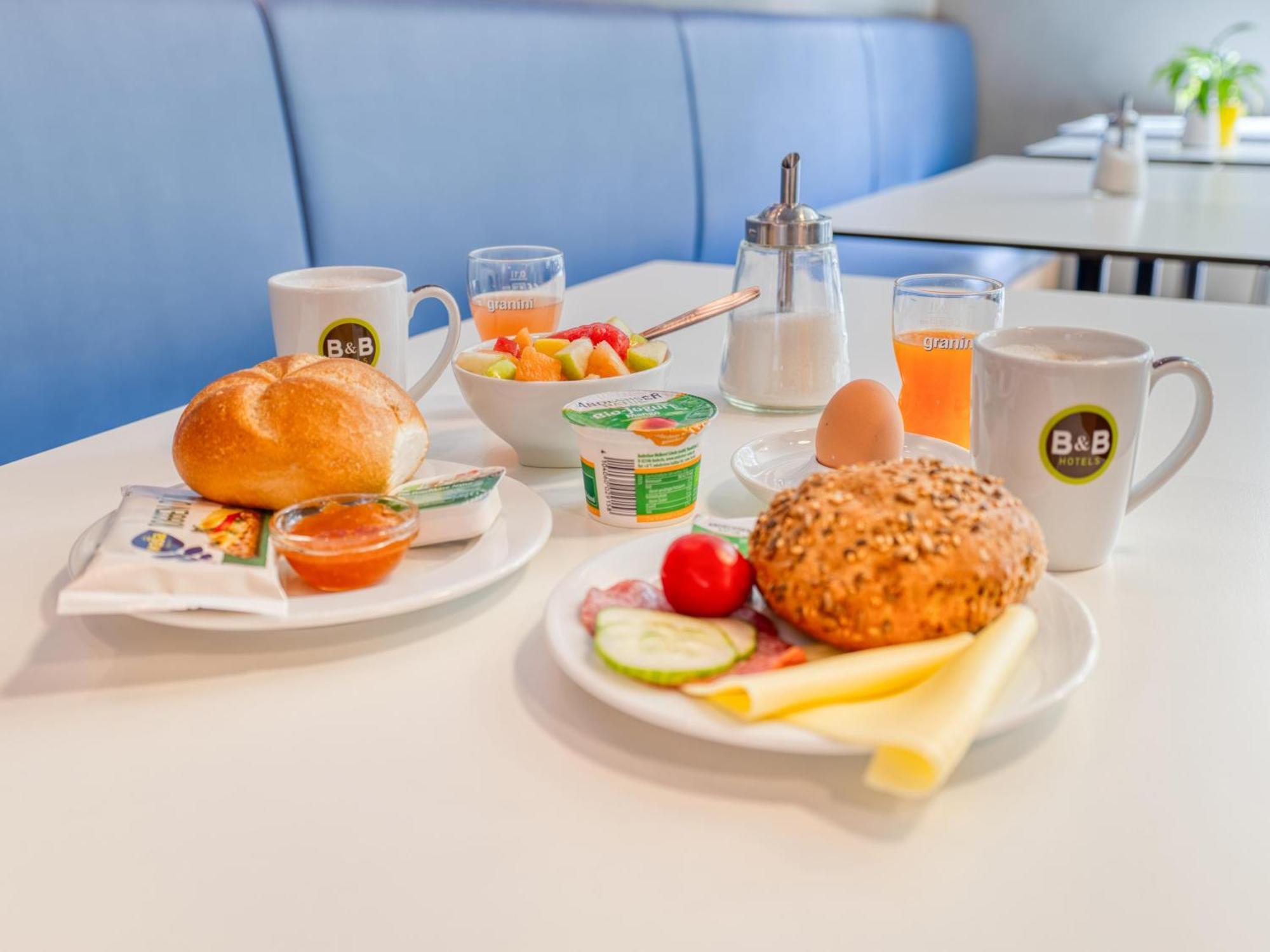 B&B Hotel Stuttgart-Airport/Messe Bagian luar foto