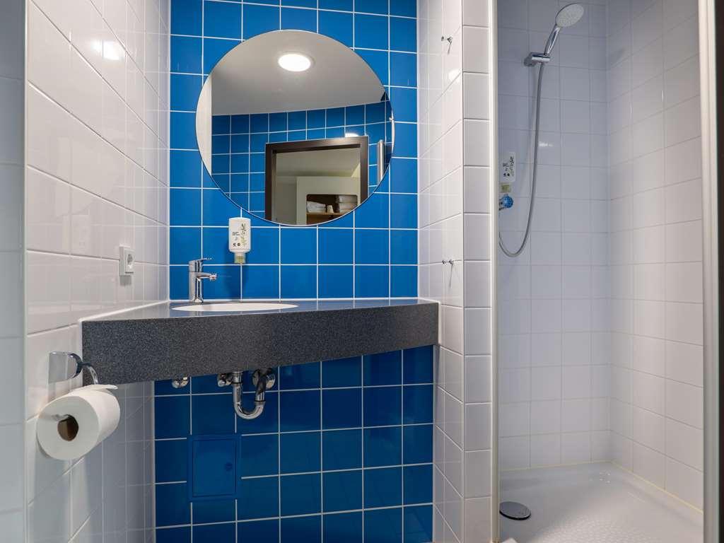 B&B Hotel Stuttgart-Airport/Messe Ruang foto